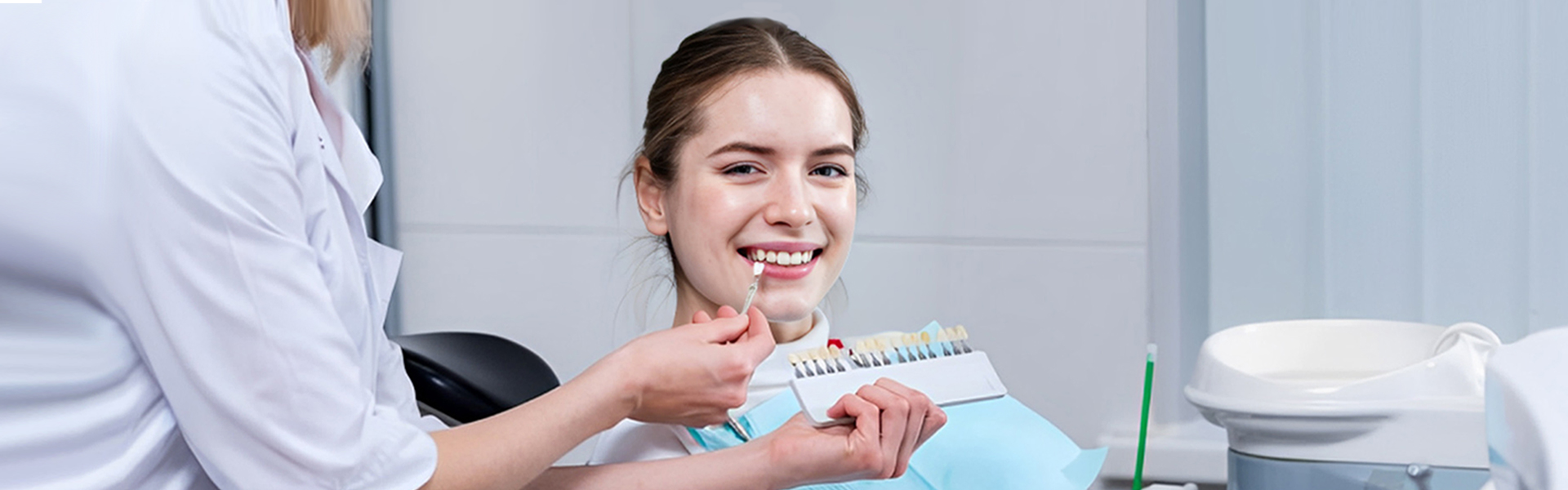 How Lumineers Work to Improve the Look of Your Teeth